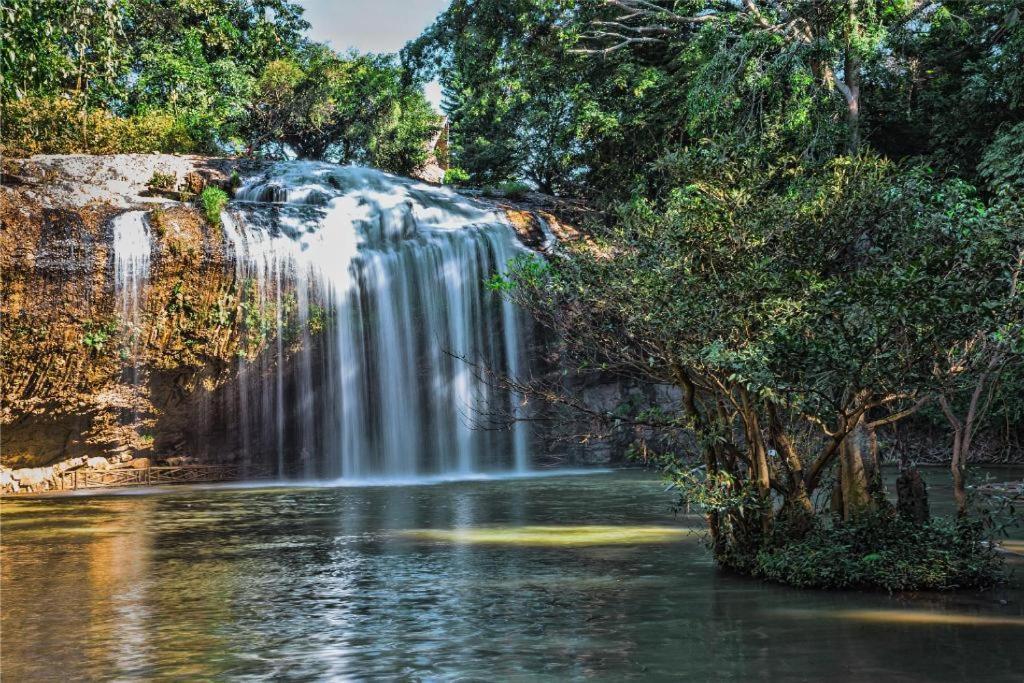 Hoa Sen Vang Hotel Dalat Bagian luar foto