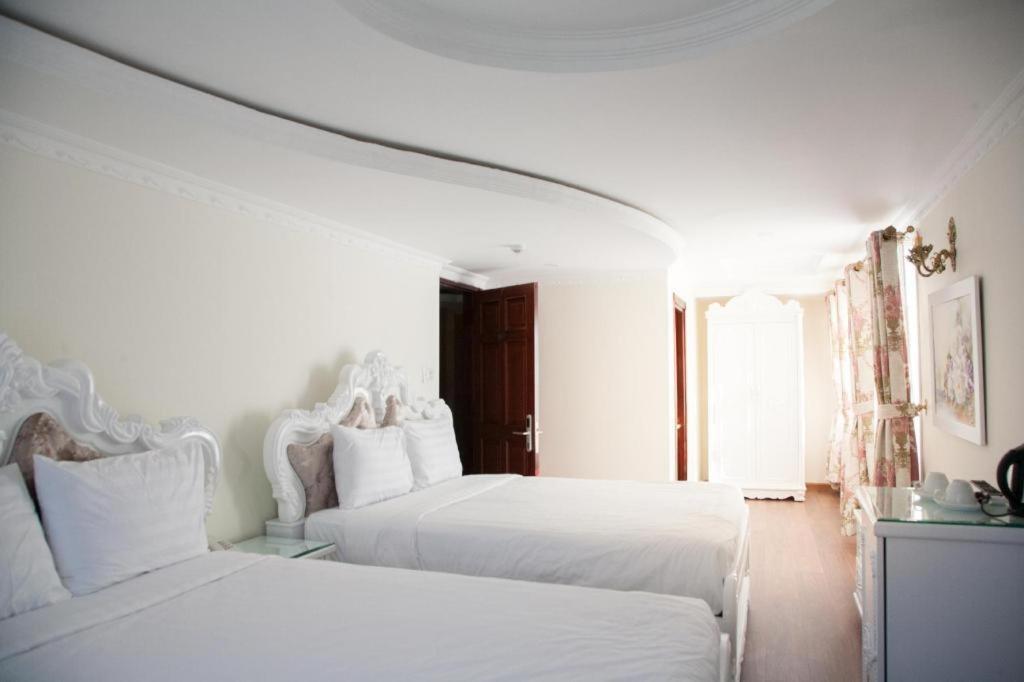 Hoa Sen Vang Hotel Dalat Bagian luar foto